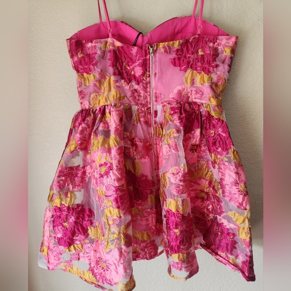 NWT Show Po Brailey Mini Dress Size 8 - Picture 7 of 10